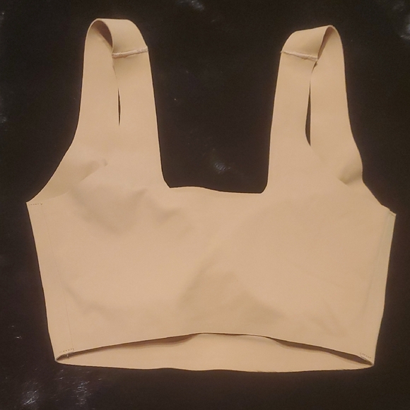 SKIMS Beige Seamless Bralette - Picture 3 of 5